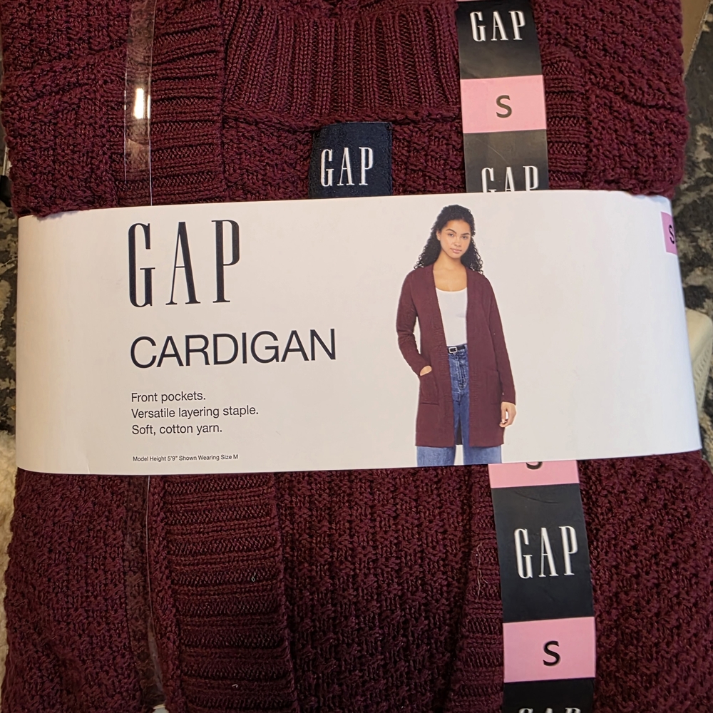 GAP Women's Deep Red Cardigan